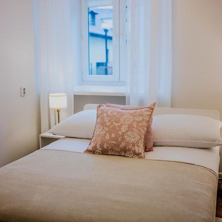 קרקוב Native Apartments Skawinska 5 מראה חיצוני תמונה
